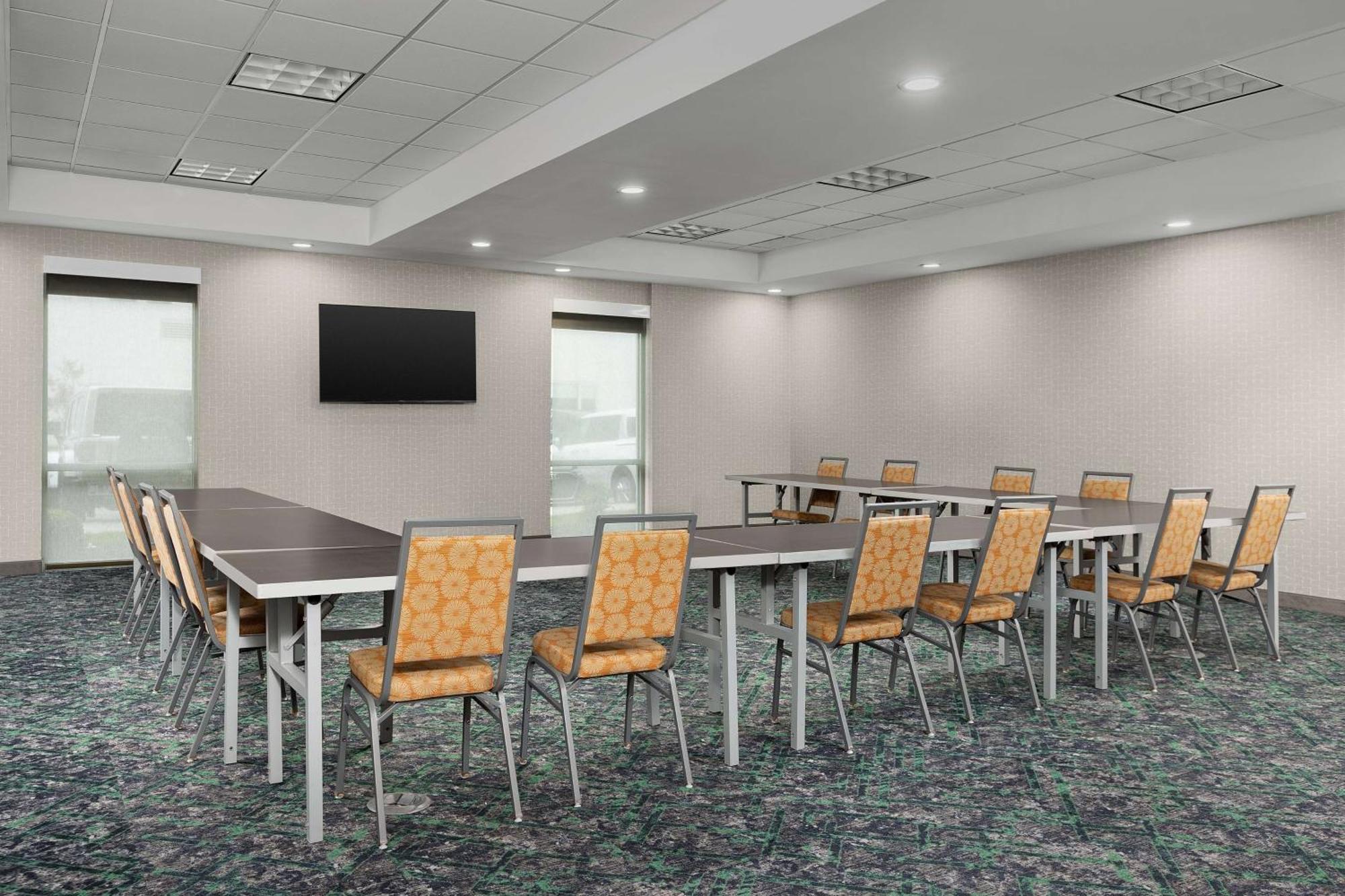 Home2 Suites By Hilton Knoxville West Экстерьер фото